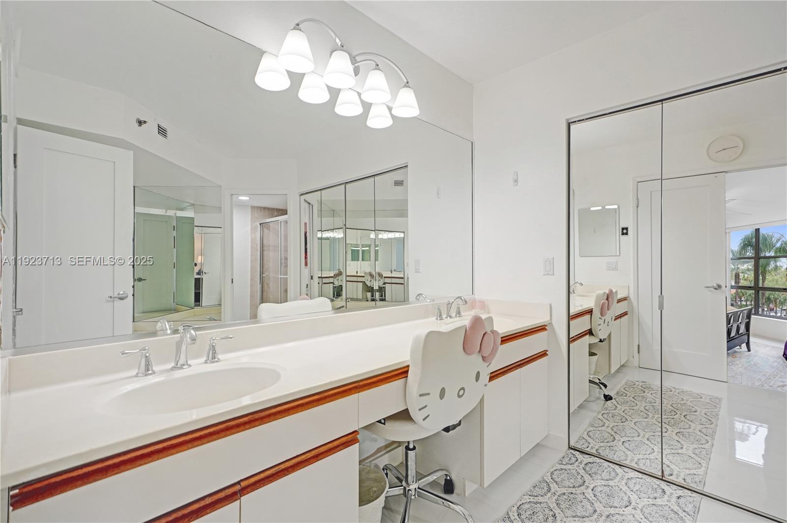 3600 Mystic Point Drive #507, Aventura FL 33180