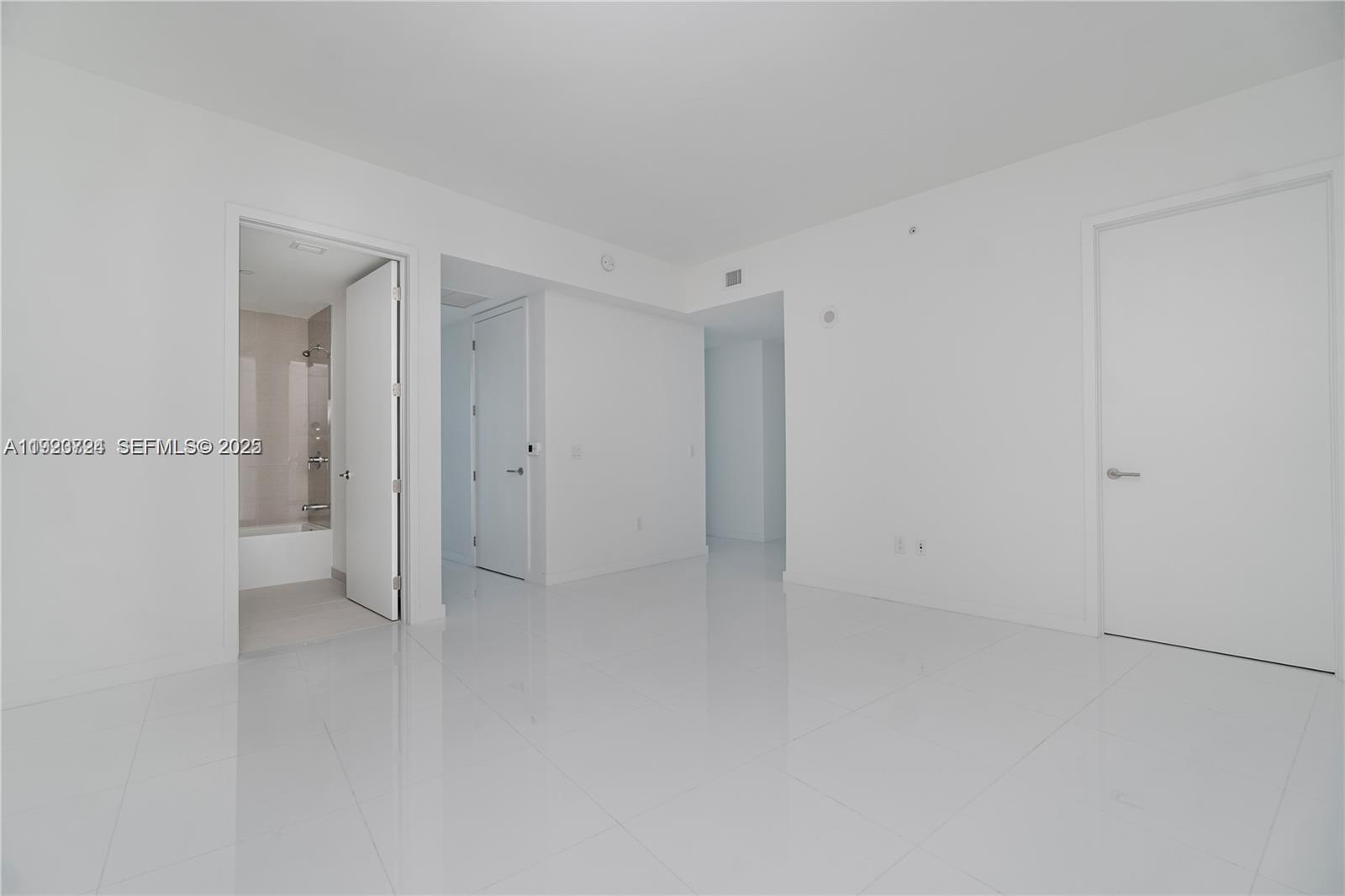 851 NE 1st Ave #4911, Miami FL 33132