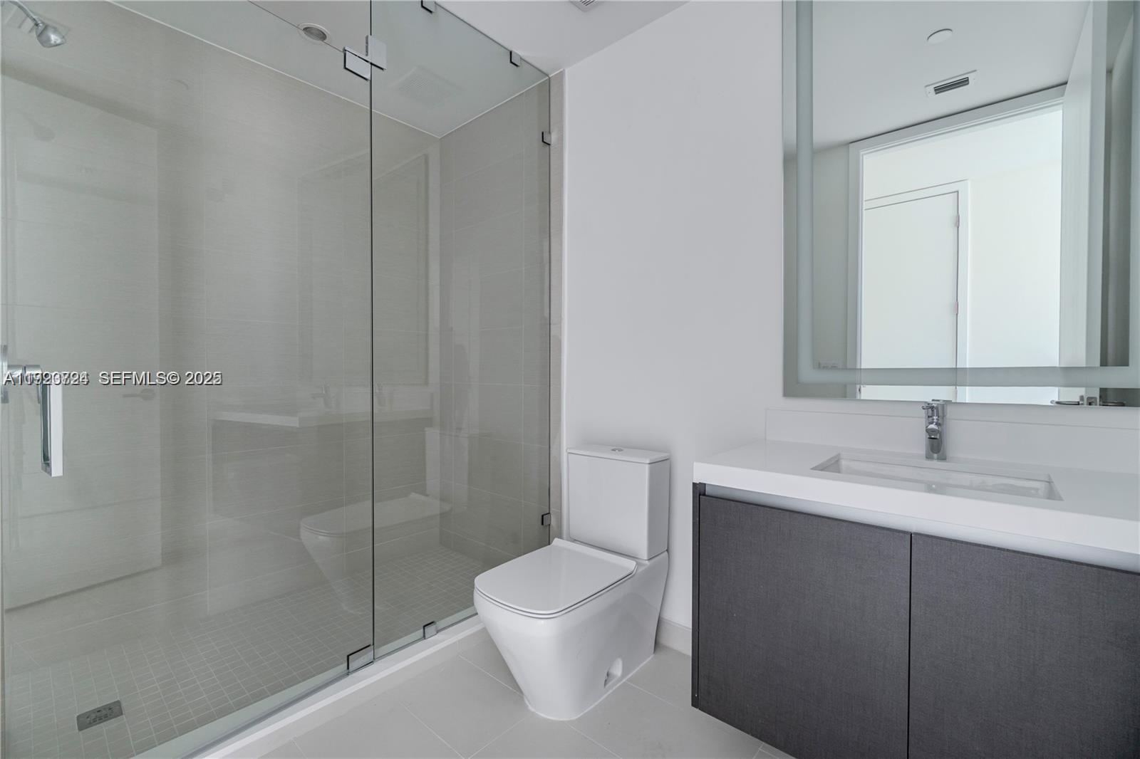 851 NE 1st Ave #4911, Miami FL 33132