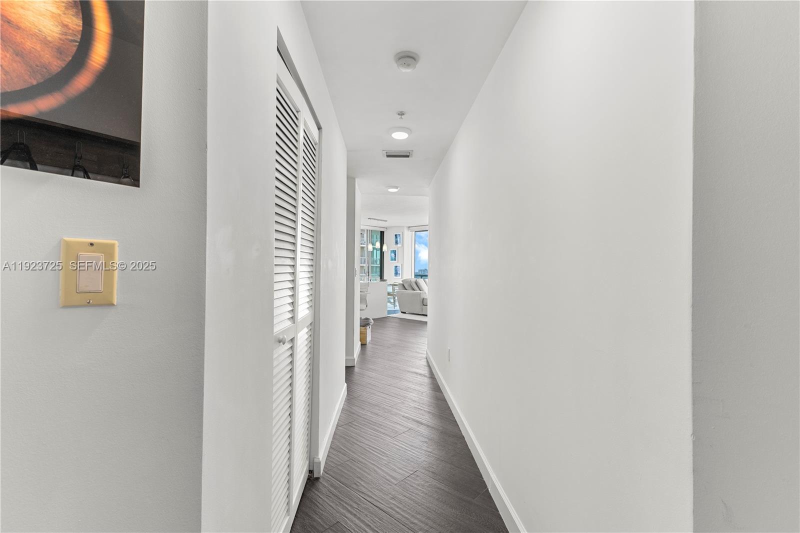 1111 SW 1st Ave #2614-N, Miami FL 33130