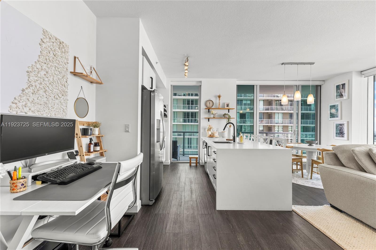 1111 SW 1st Ave #2614-N, Miami FL 33130