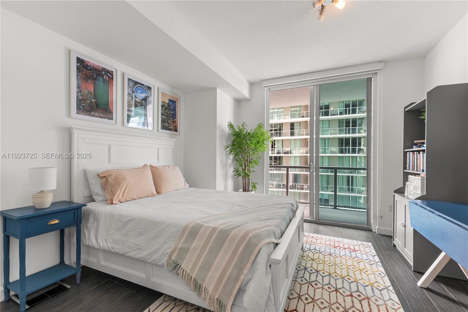 1111 SW 1st Ave #2614-N, Miami FL 33130