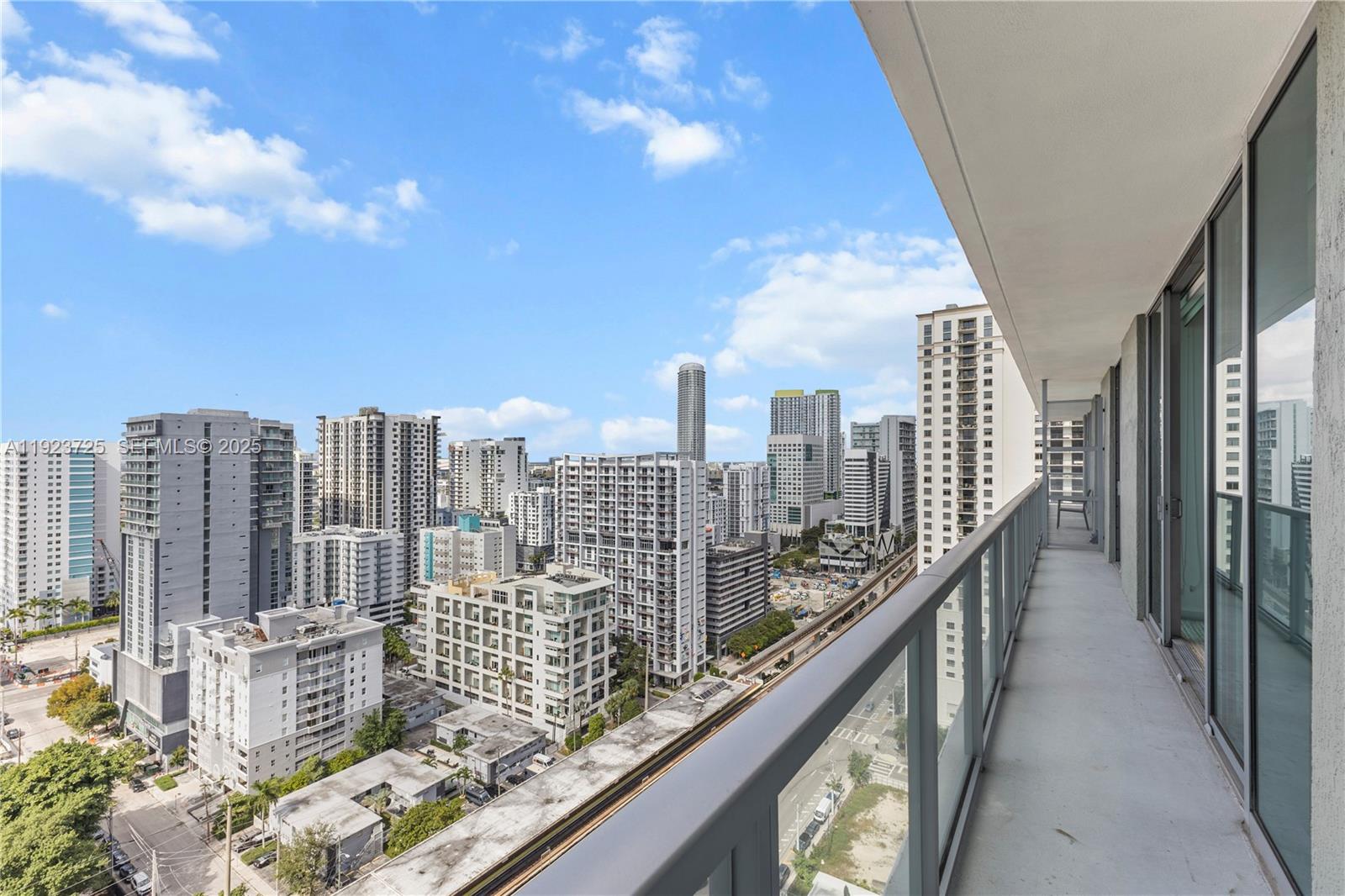 1111 SW 1st Ave #2614-N, Miami FL 33130