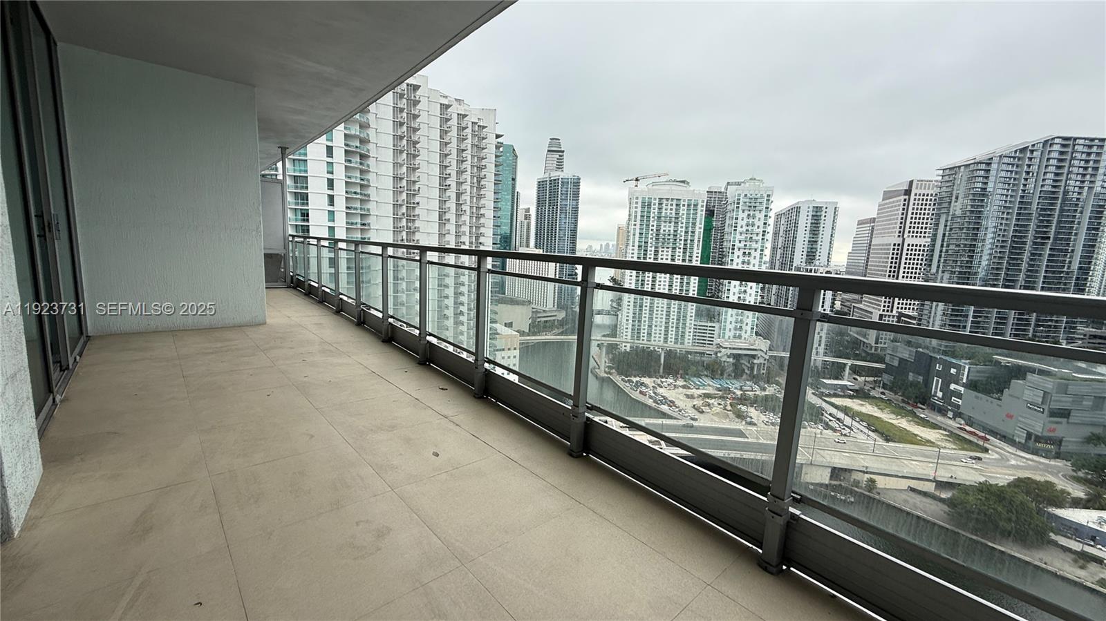 90 SW 3rd St # 3013 #3013, Miami FL 33130