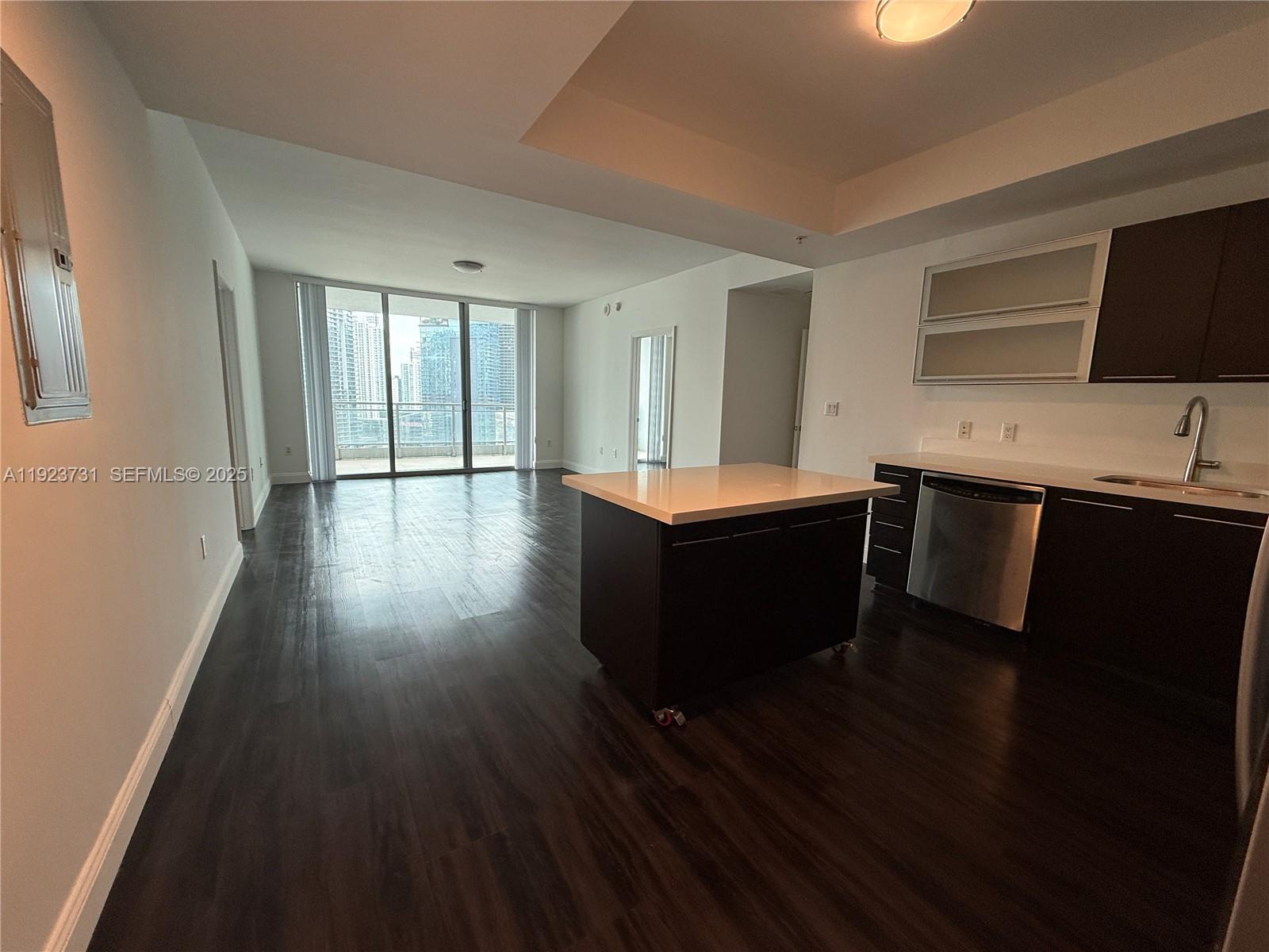 90 SW 3rd St # 3013 #3013, Miami FL 33130