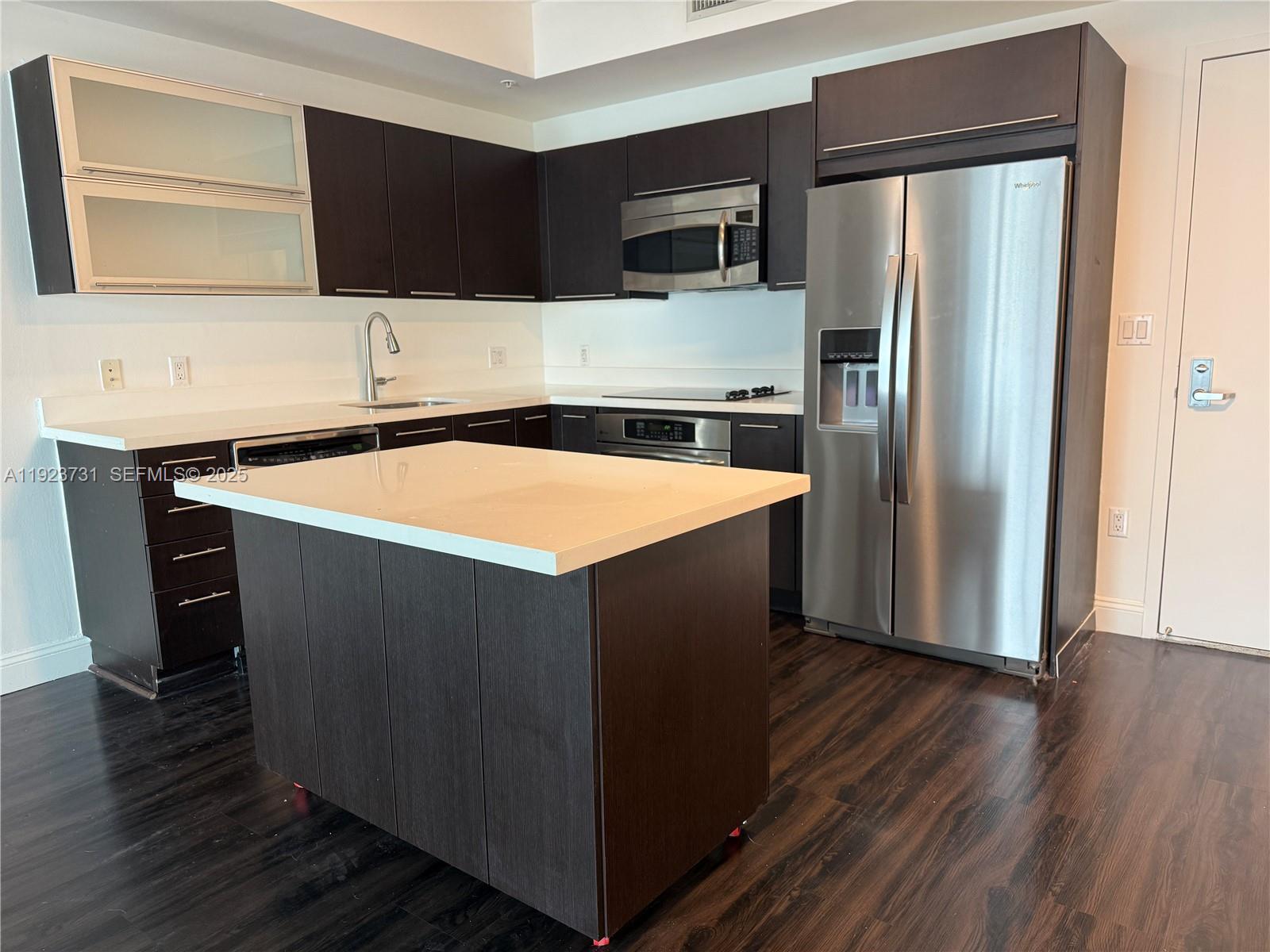 90 SW 3rd St # 3013 #3013, Miami FL 33130