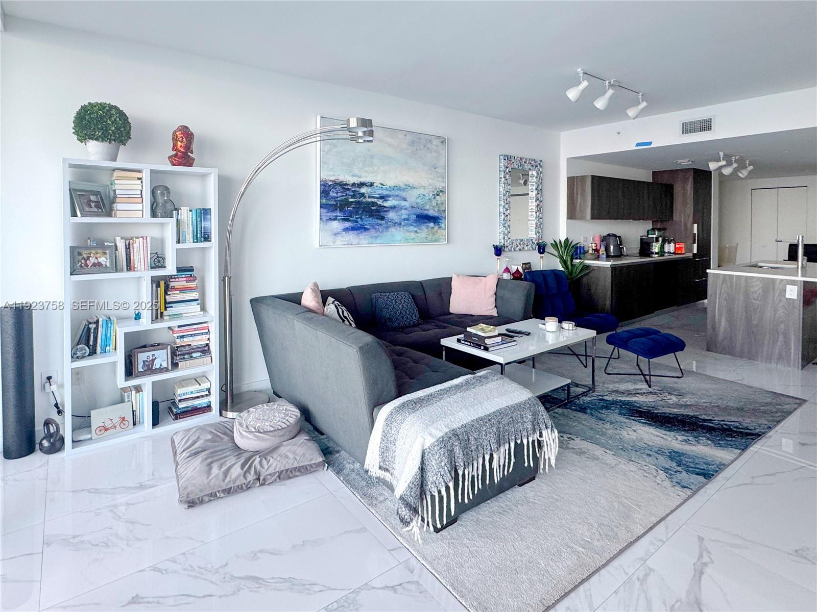 3131 NE 7th Ave #2702, Miami FL 33137