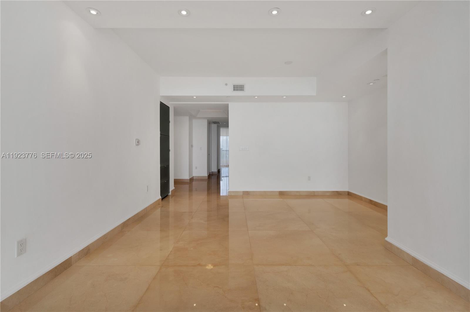 17875 Collins Ave #905, Sunny Isles Beach FL 33160