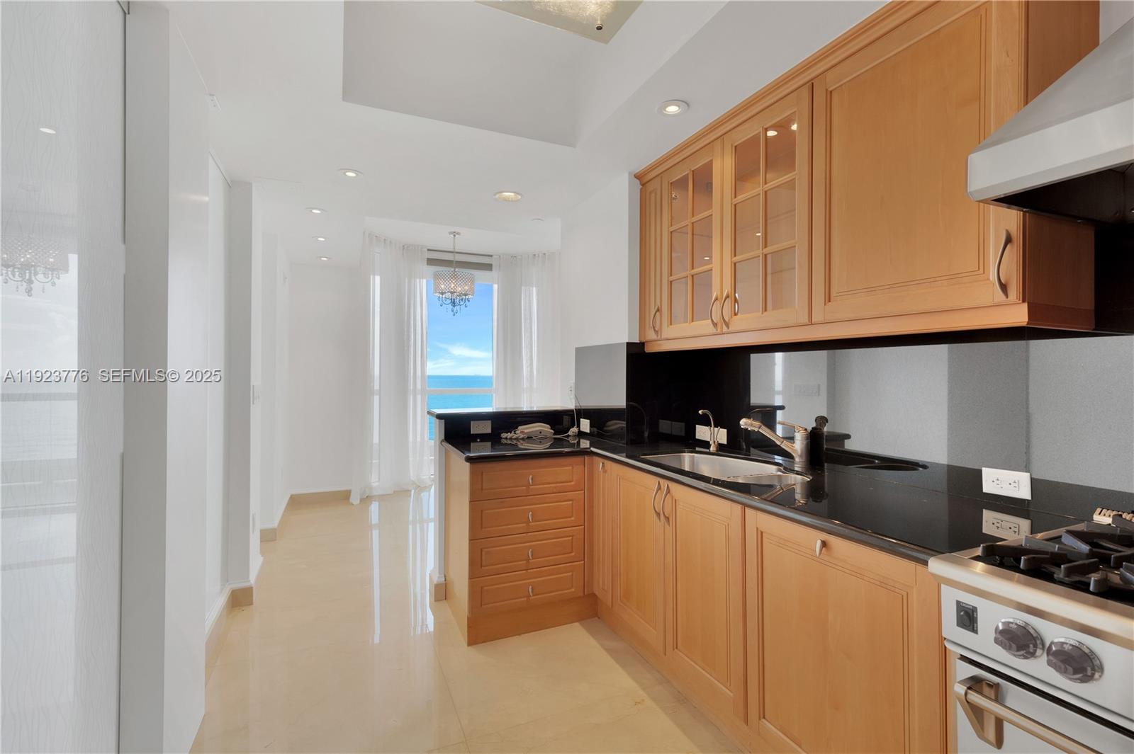 17875 Collins Ave #905, Sunny Isles Beach FL 33160