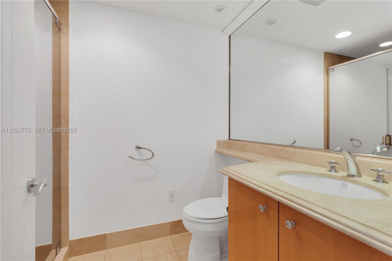 17875 Collins Ave #905, Sunny Isles Beach FL 33160
