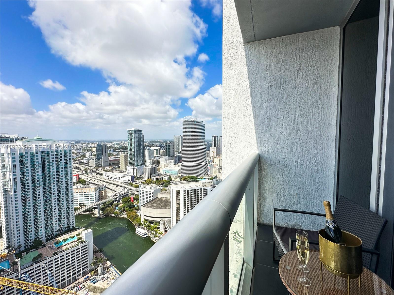485 Brickell Ave #4405, Miami FL 33131