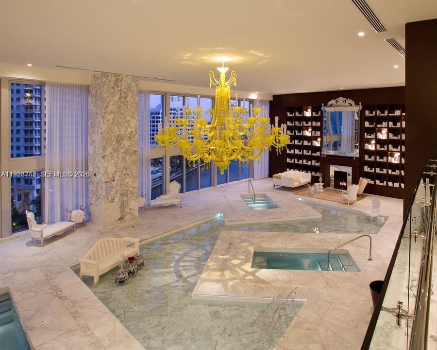 485 Brickell Ave #4405, Miami FL 33131