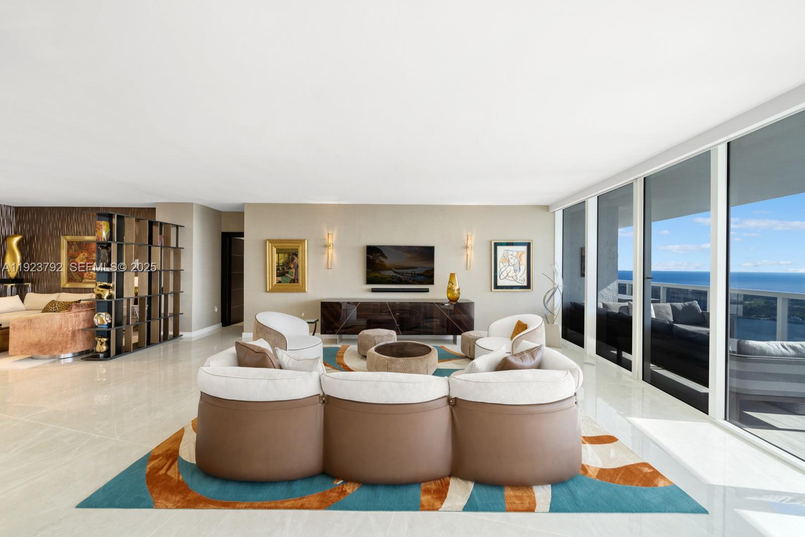 400 Alton Rd #3503, Miami Beach FL 33139