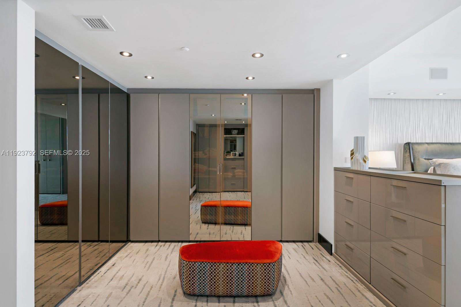 400 Alton Rd #3503, Miami Beach FL 33139