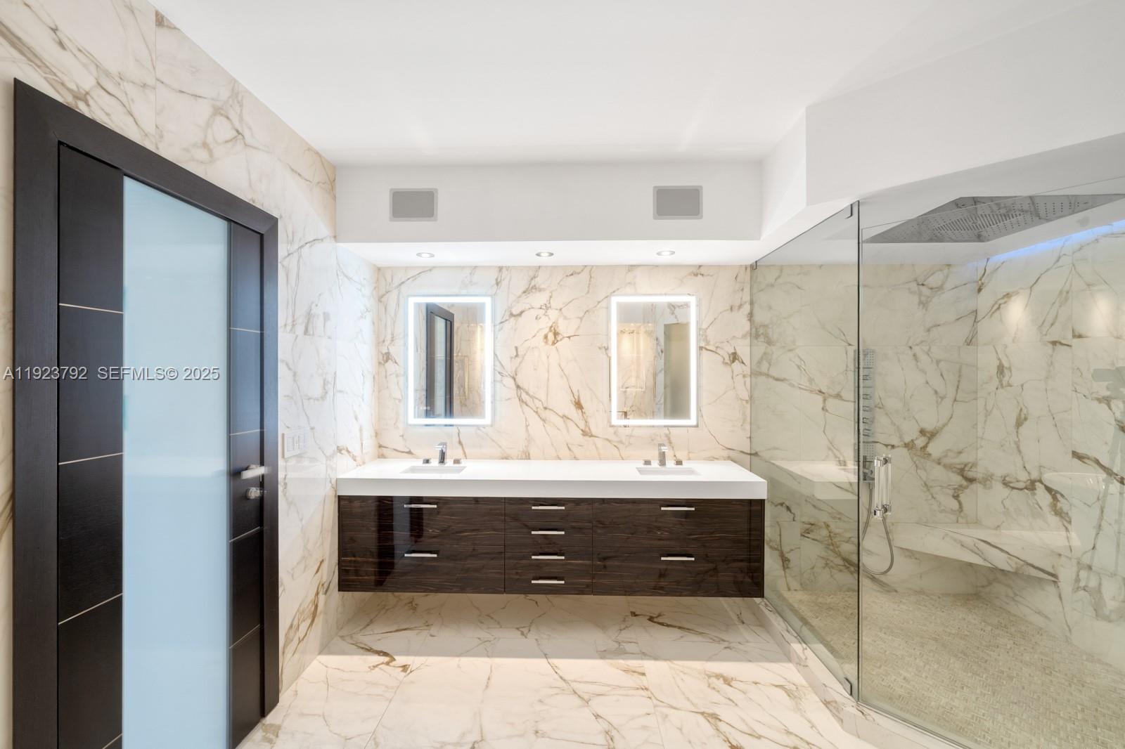 400 Alton Rd #3503, Miami Beach FL 33139