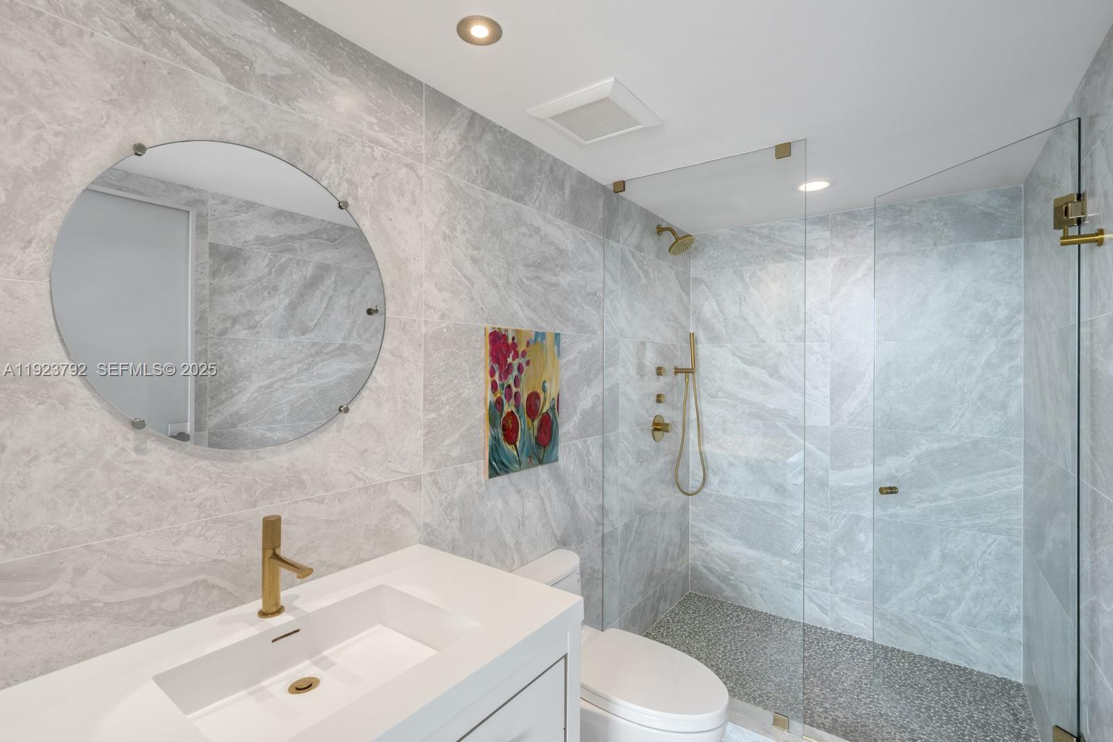 400 Alton Rd #3503, Miami Beach FL 33139