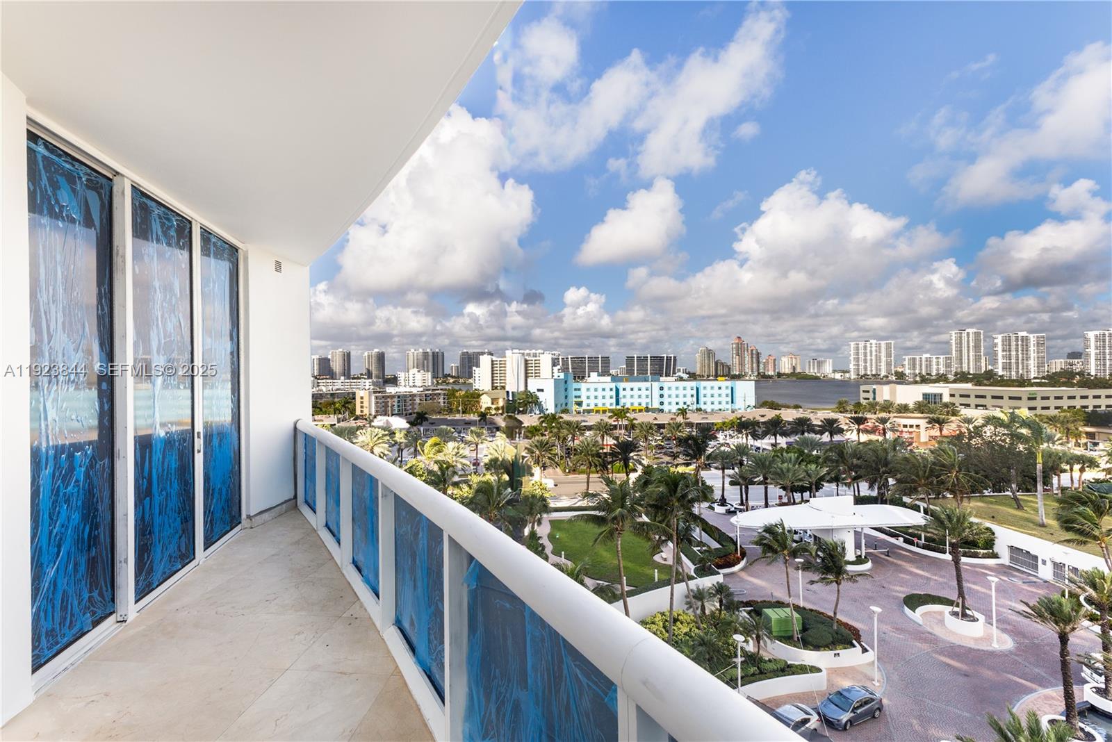 18101 Collins Ave #906, Sunny Isles Beach FL 33160