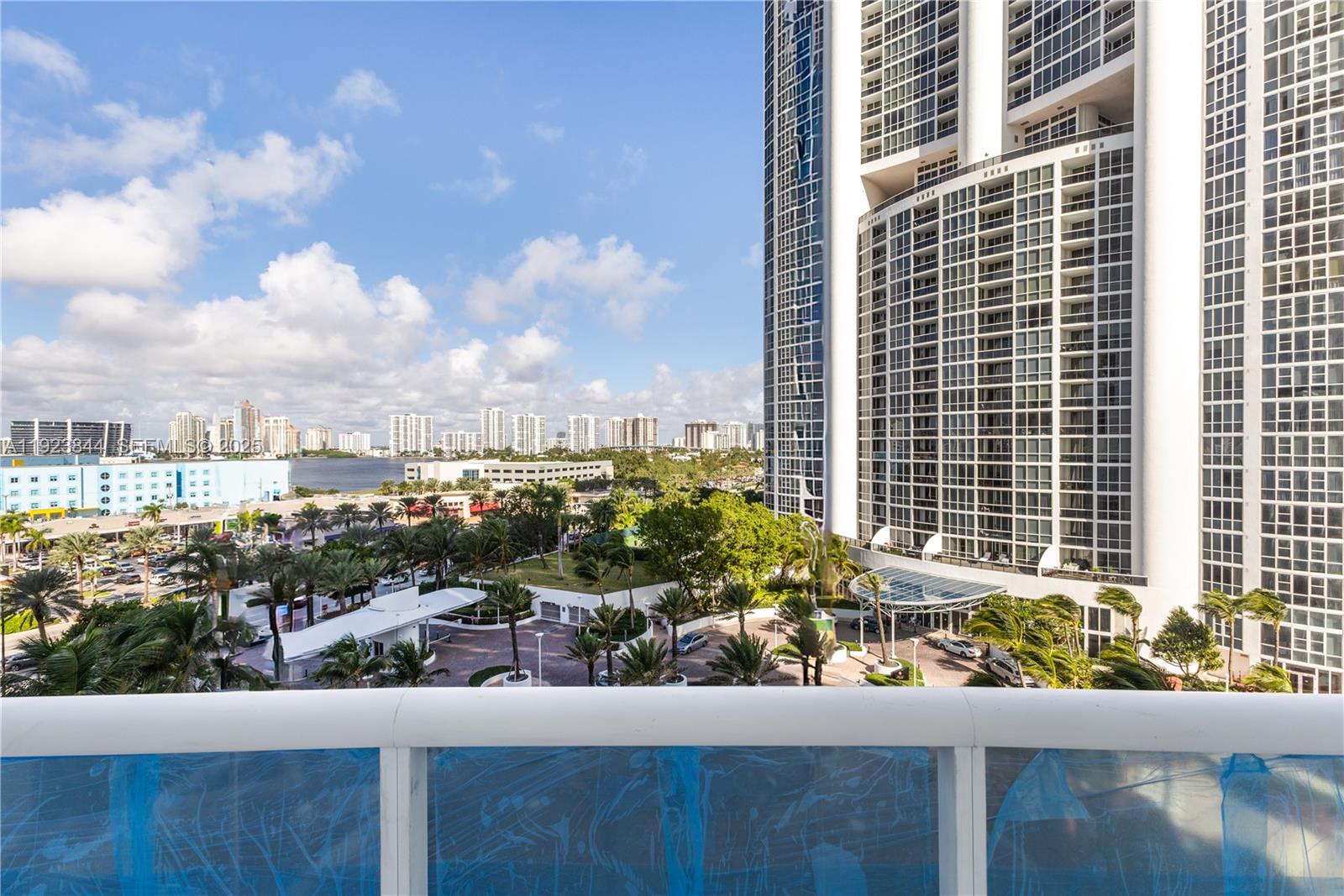 18101 Collins Ave #906, Sunny Isles Beach FL 33160