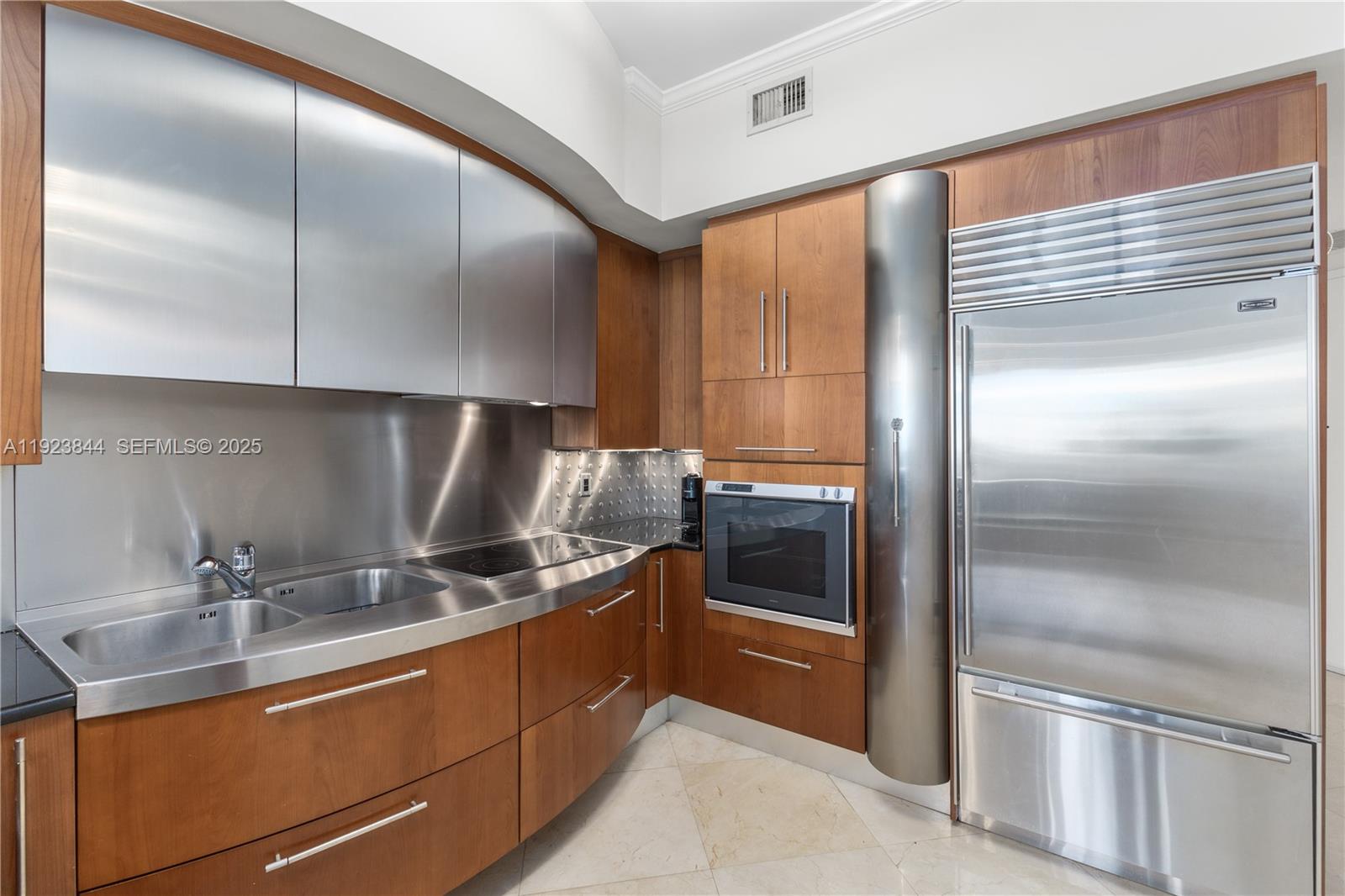 18101 Collins Ave #906, Sunny Isles Beach FL 33160