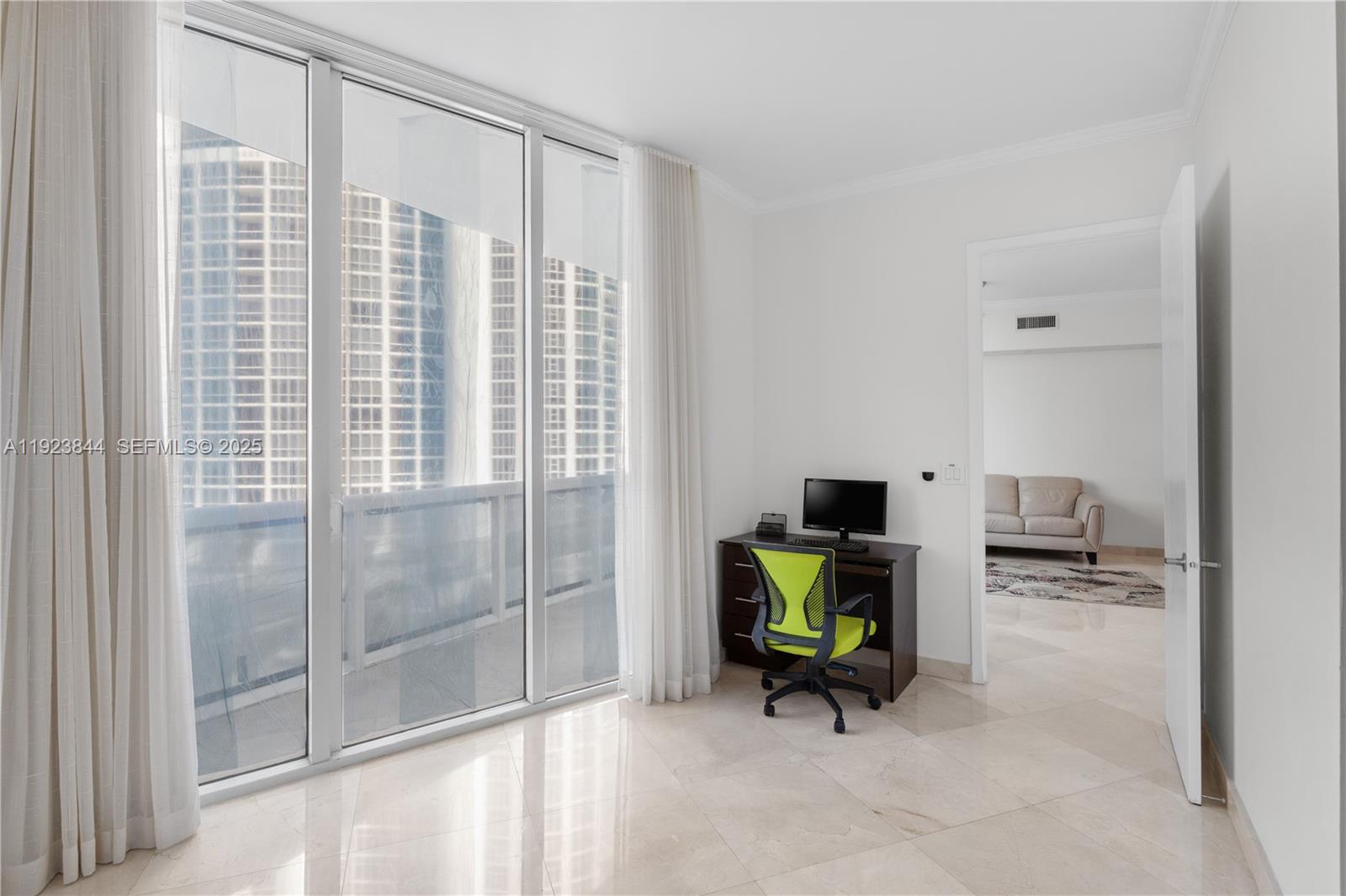 18101 Collins Ave #906, Sunny Isles Beach FL 33160