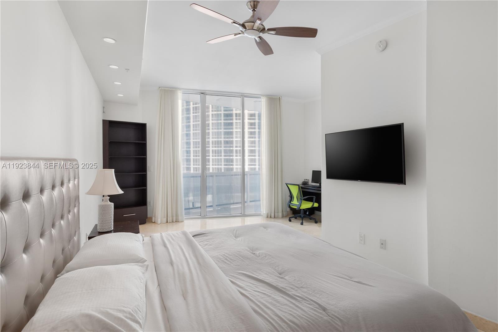 18101 Collins Ave #906, Sunny Isles Beach FL 33160