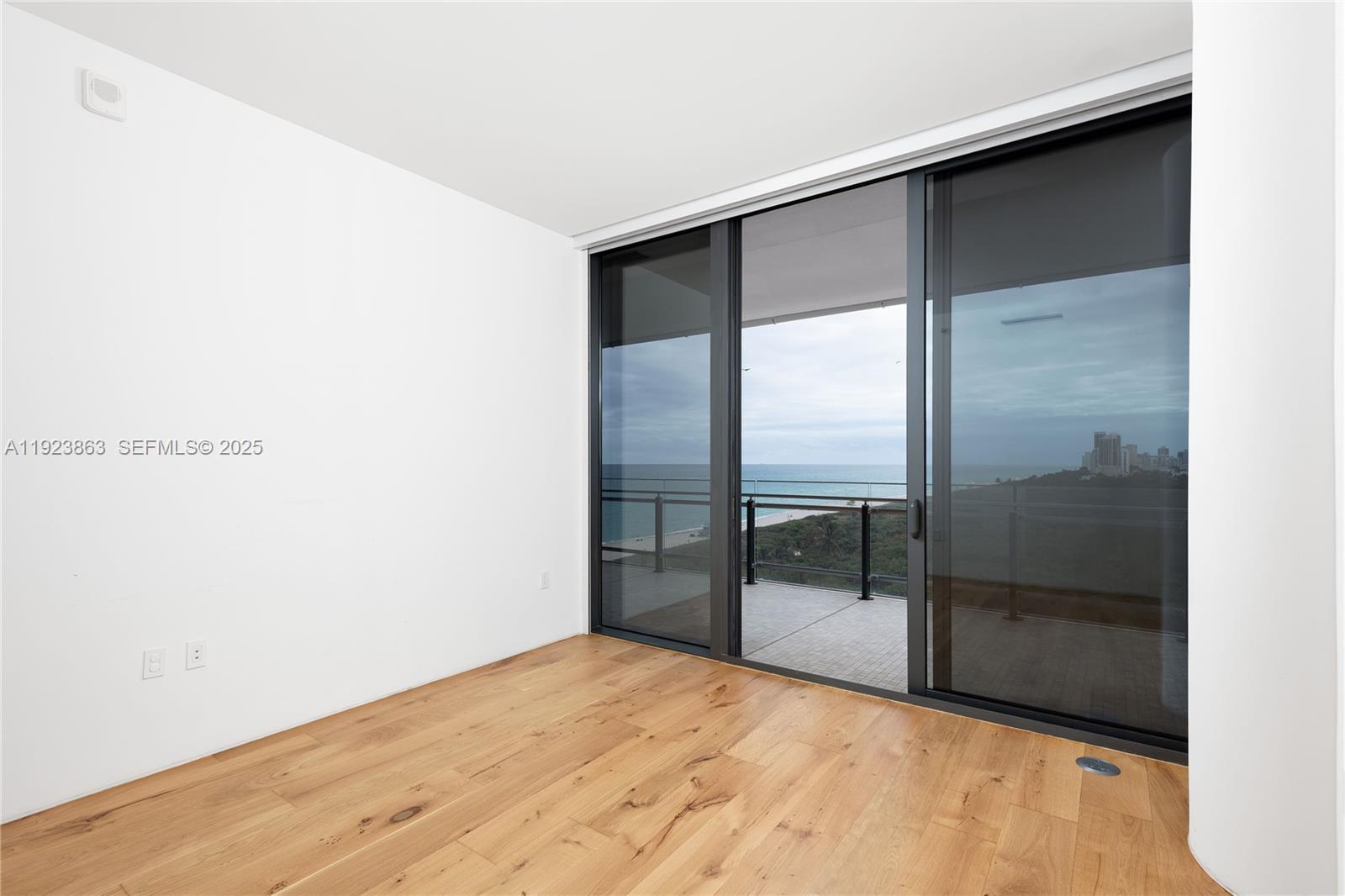 8701 Collins Avenue #902, Miami Beach FL 33154