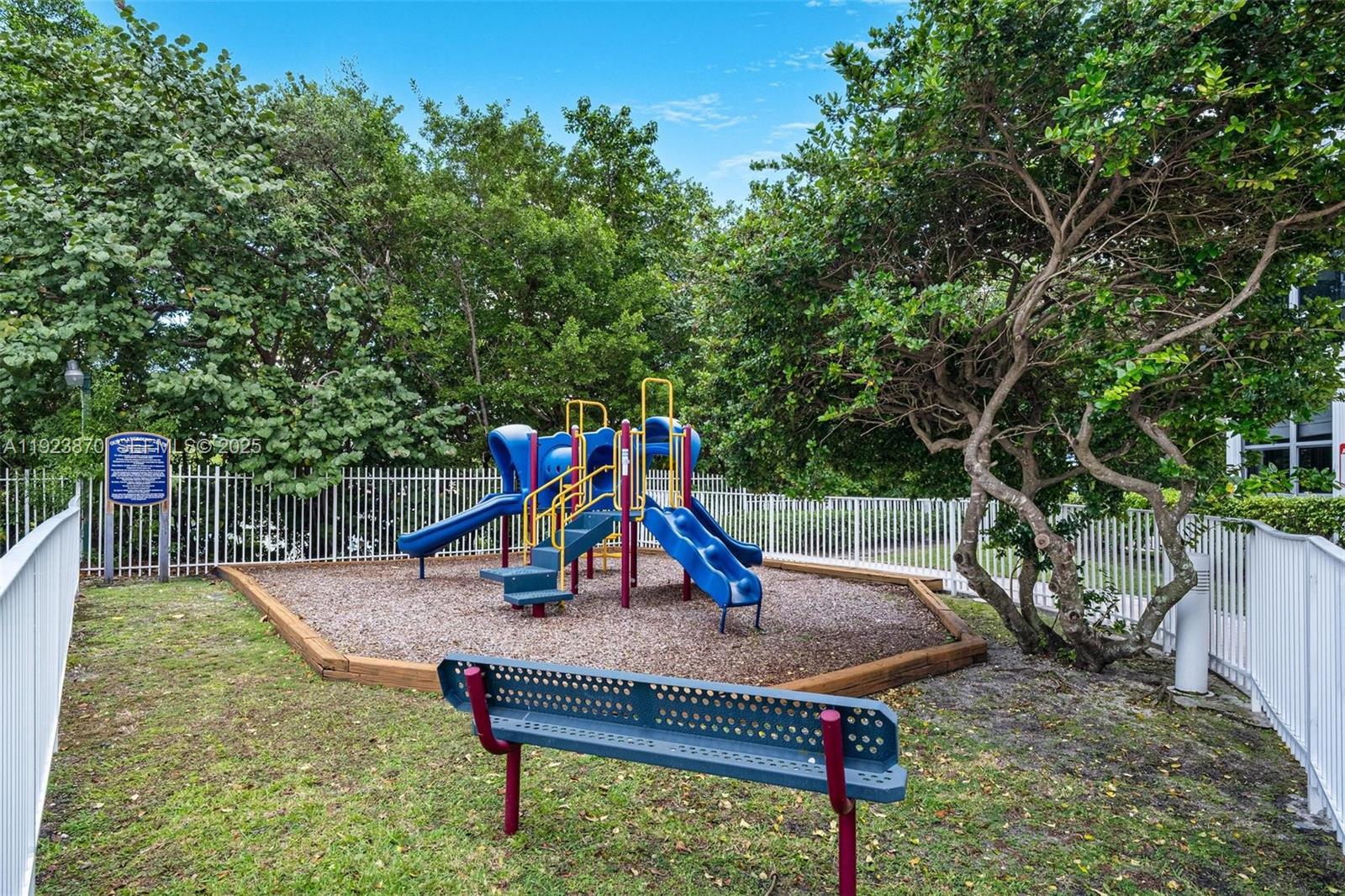 3400 NE 192nd St #1808, Aventura FL 33180