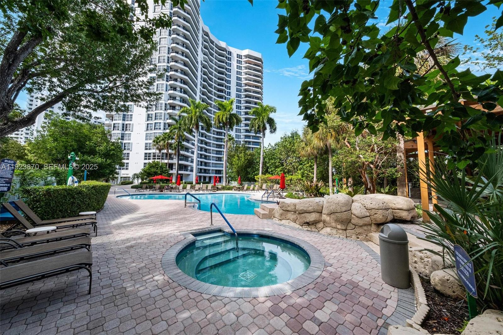 3400 NE 192nd St #1808, Aventura FL 33180