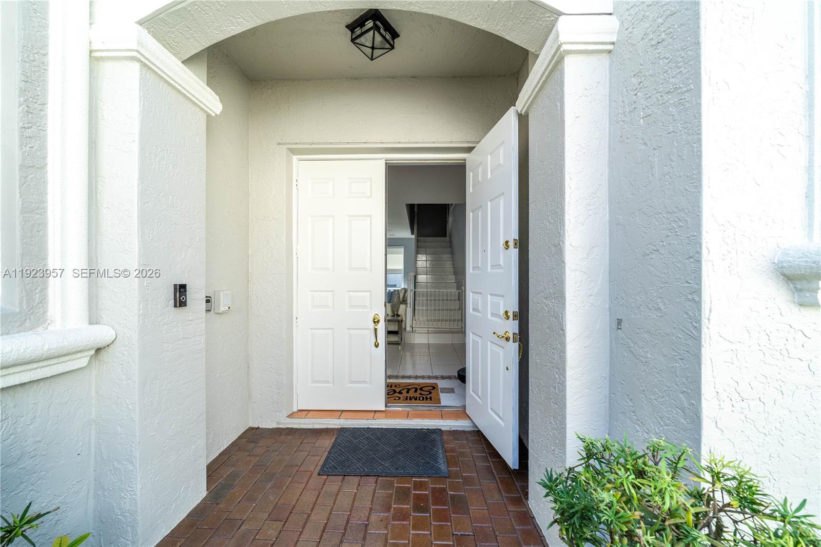 1547 Mariner Way, Hollywood FL 33019