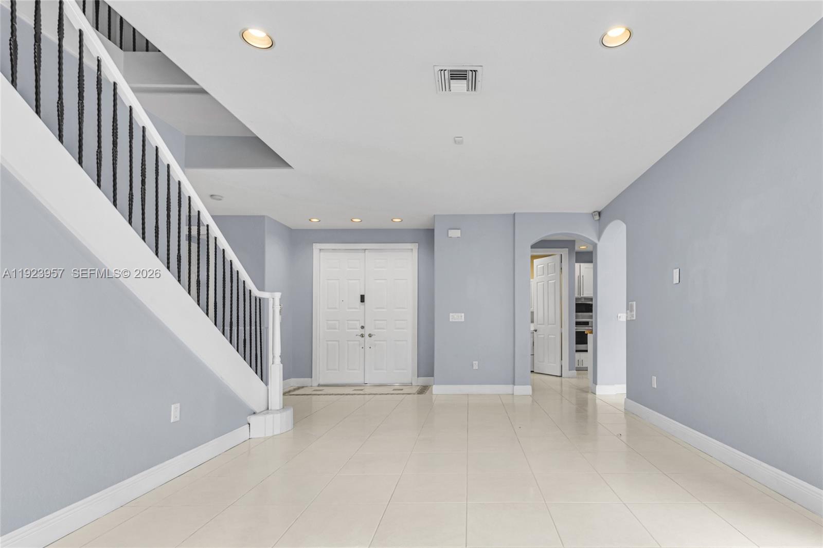 1547 Mariner Way, Hollywood FL 33019