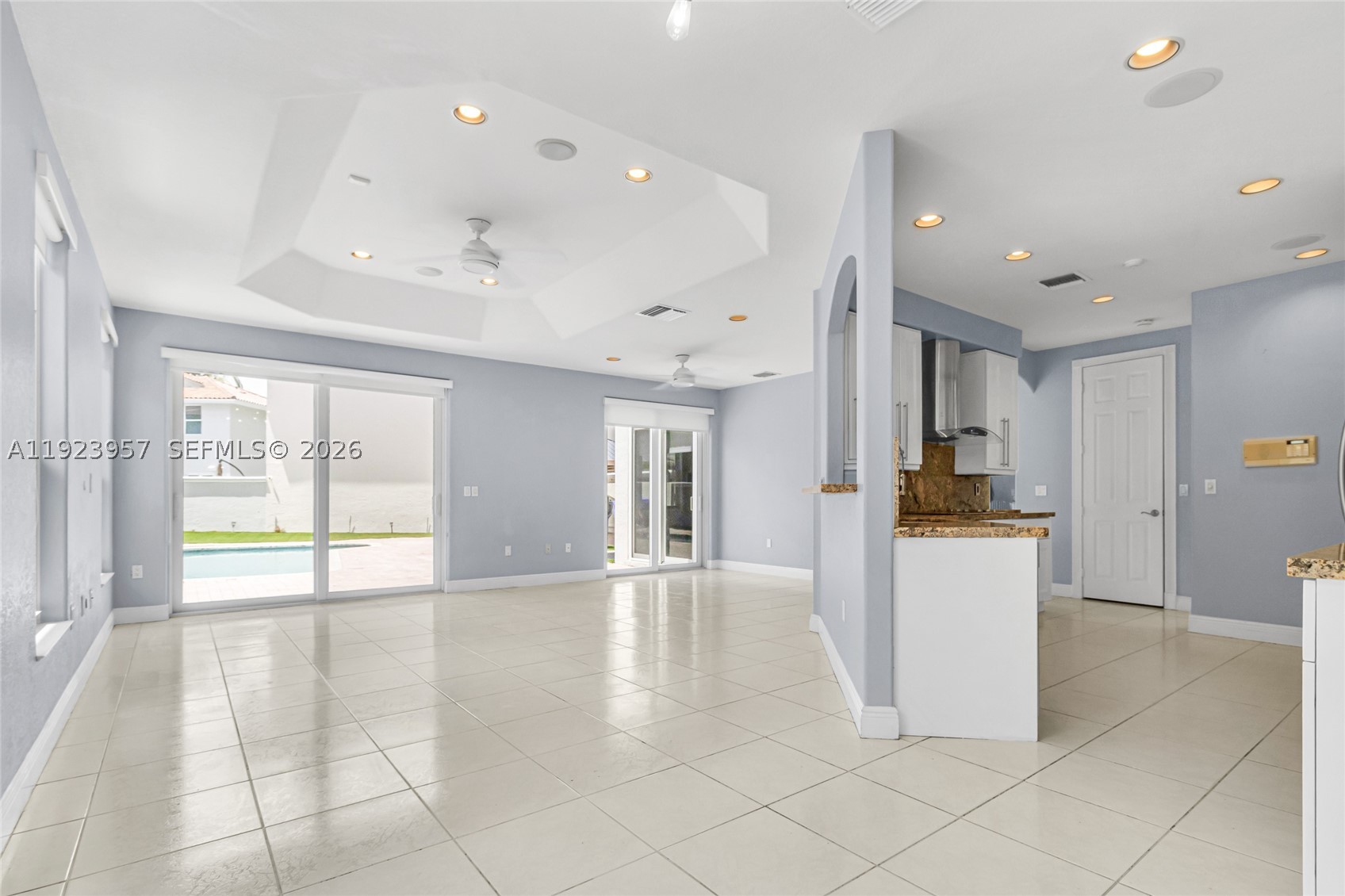 1547 Mariner Way, Hollywood FL 33019