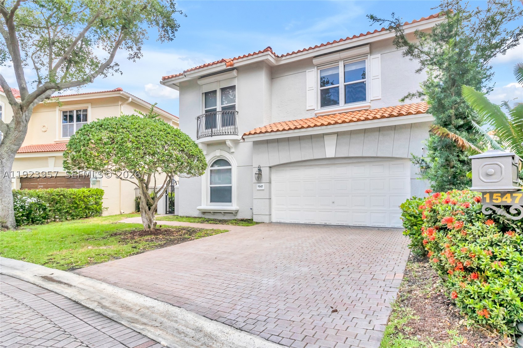 1547 Mariner Way, Hollywood FL 33019