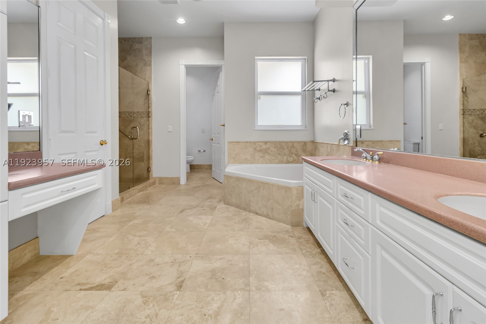 1547 Mariner Way, Hollywood FL 33019