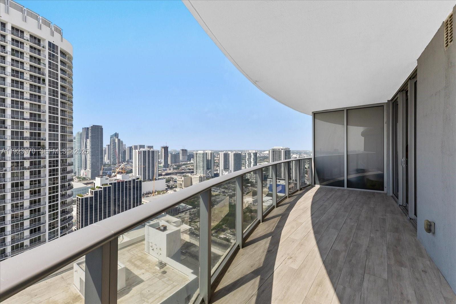 488 NE 18 #4102, Miami FL 33132