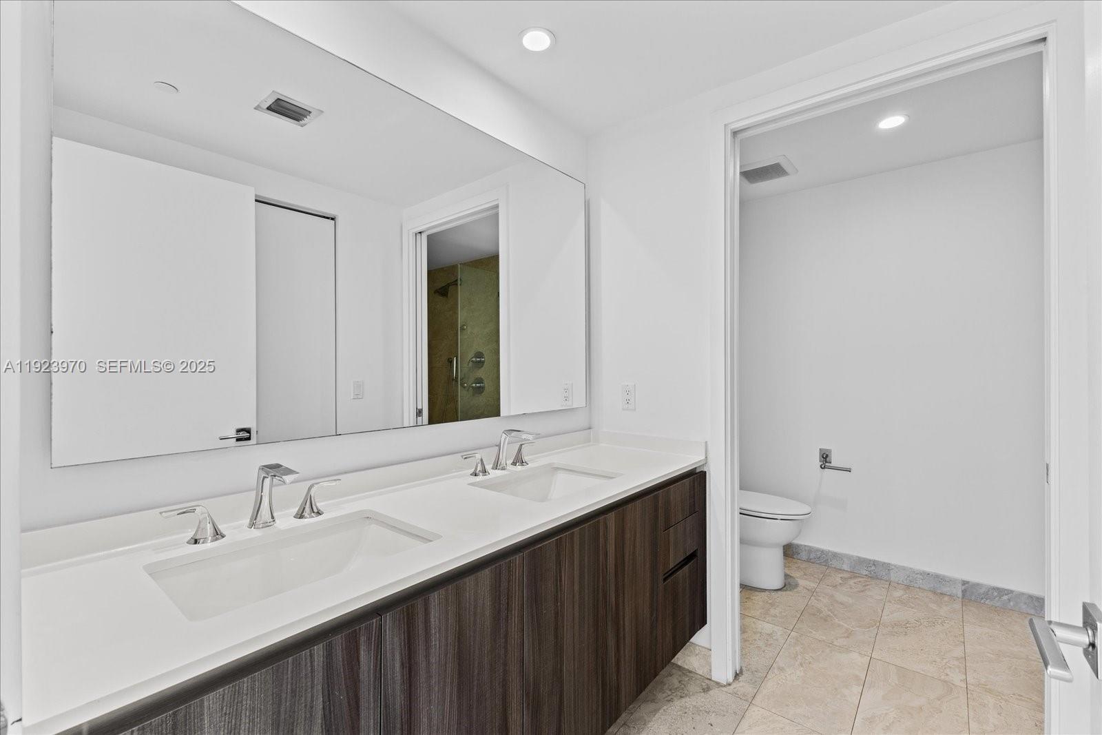 488 NE 18 #4102, Miami FL 33132
