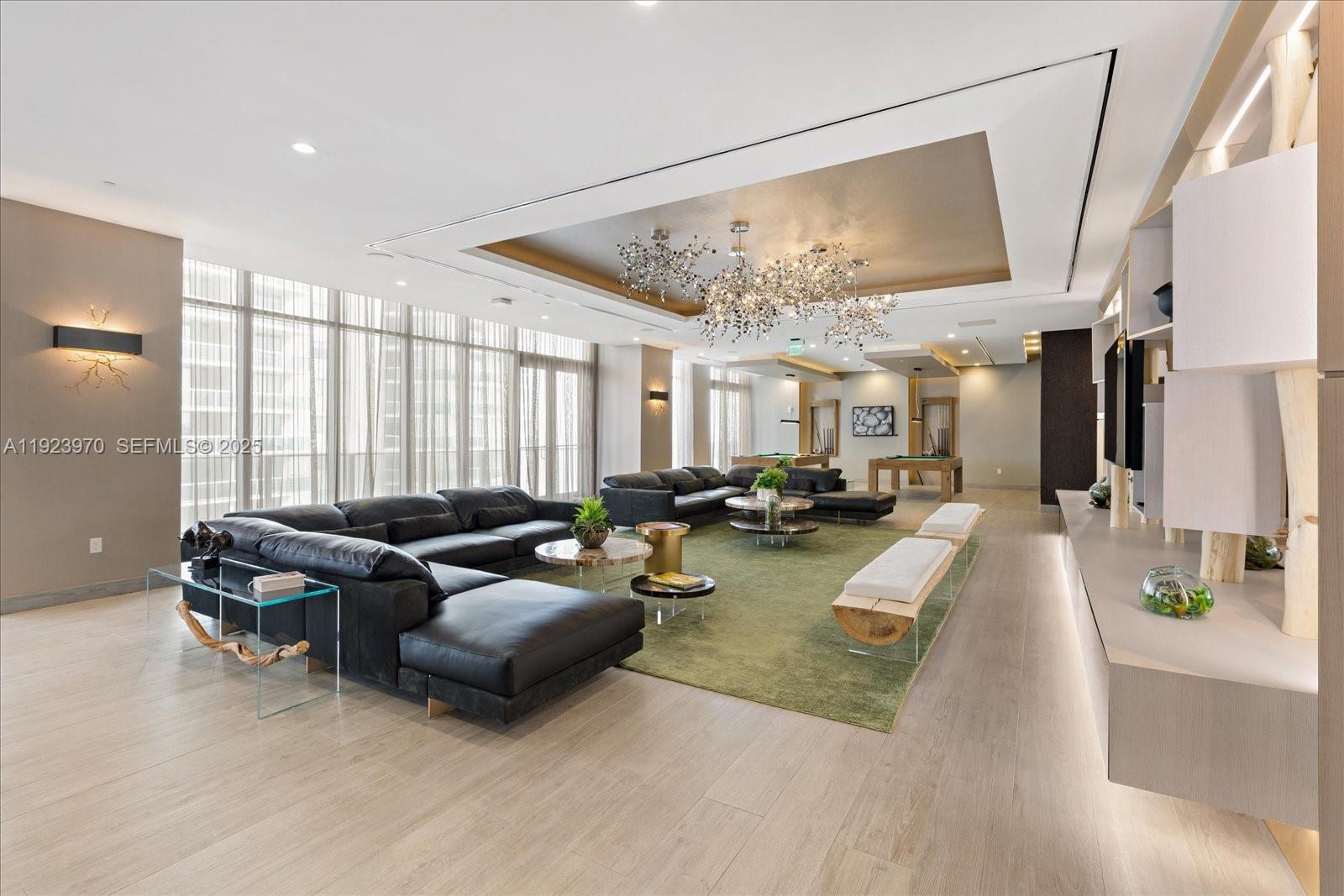 488 NE 18 #4102, Miami FL 33132