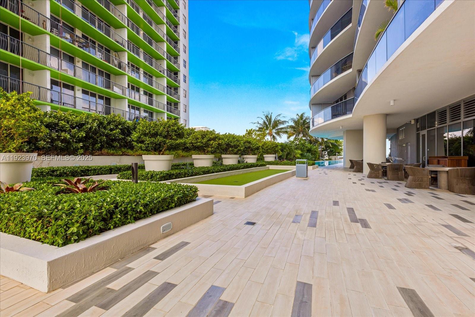 488 NE 18 #4102, Miami FL 33132