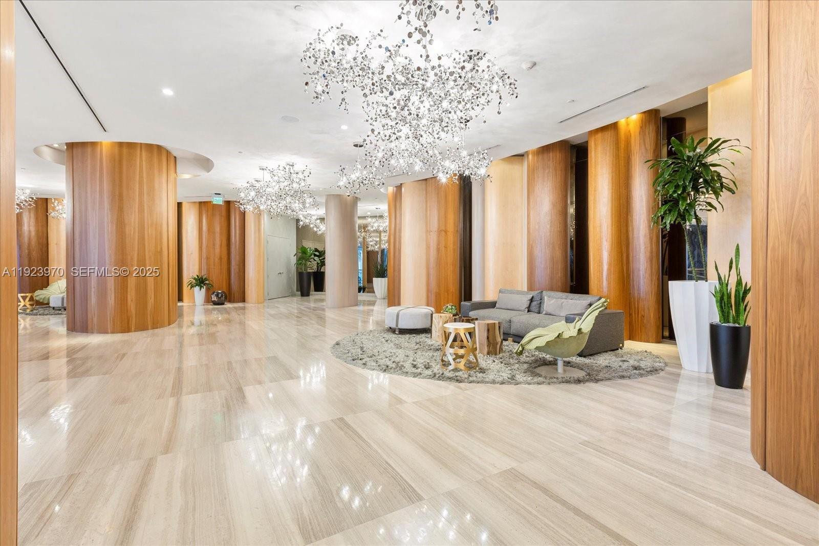 488 NE 18 #4102, Miami FL 33132