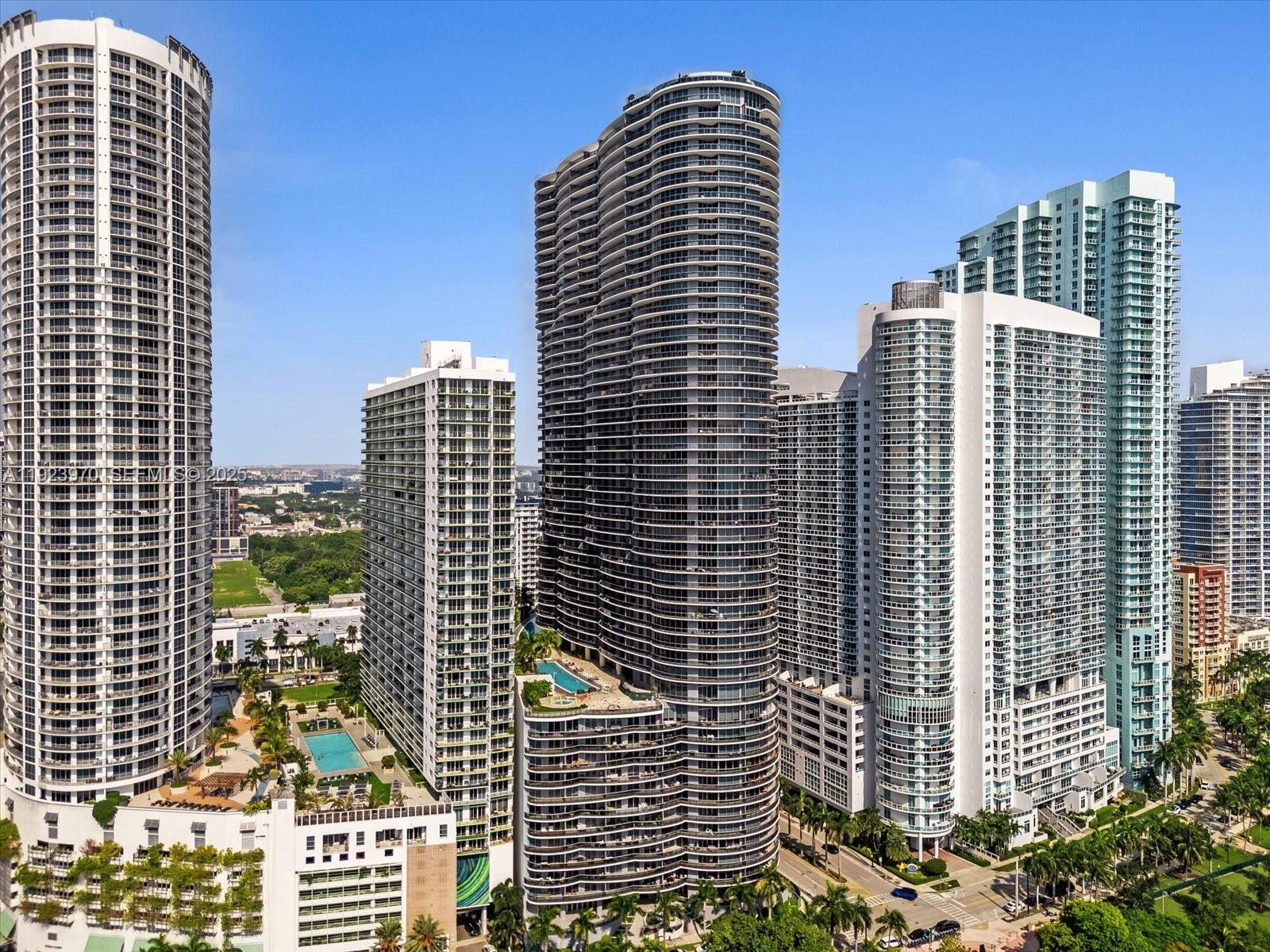 488 NE 18 #4102, Miami FL 33132
