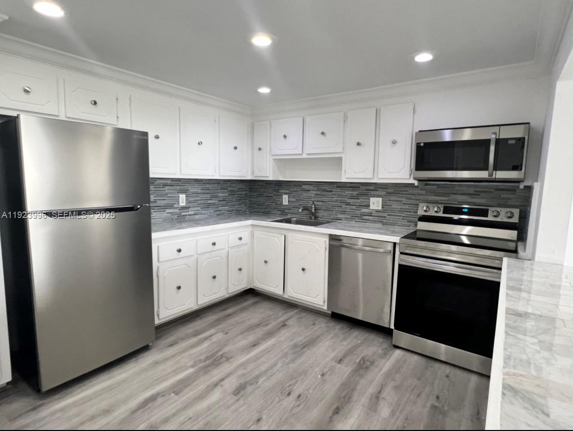 13499 Biscayne Blvd #1205, North Miami FL 33181