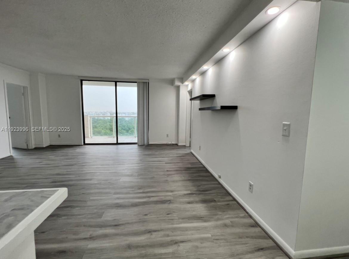 13499 Biscayne Blvd #1205, North Miami FL 33181
