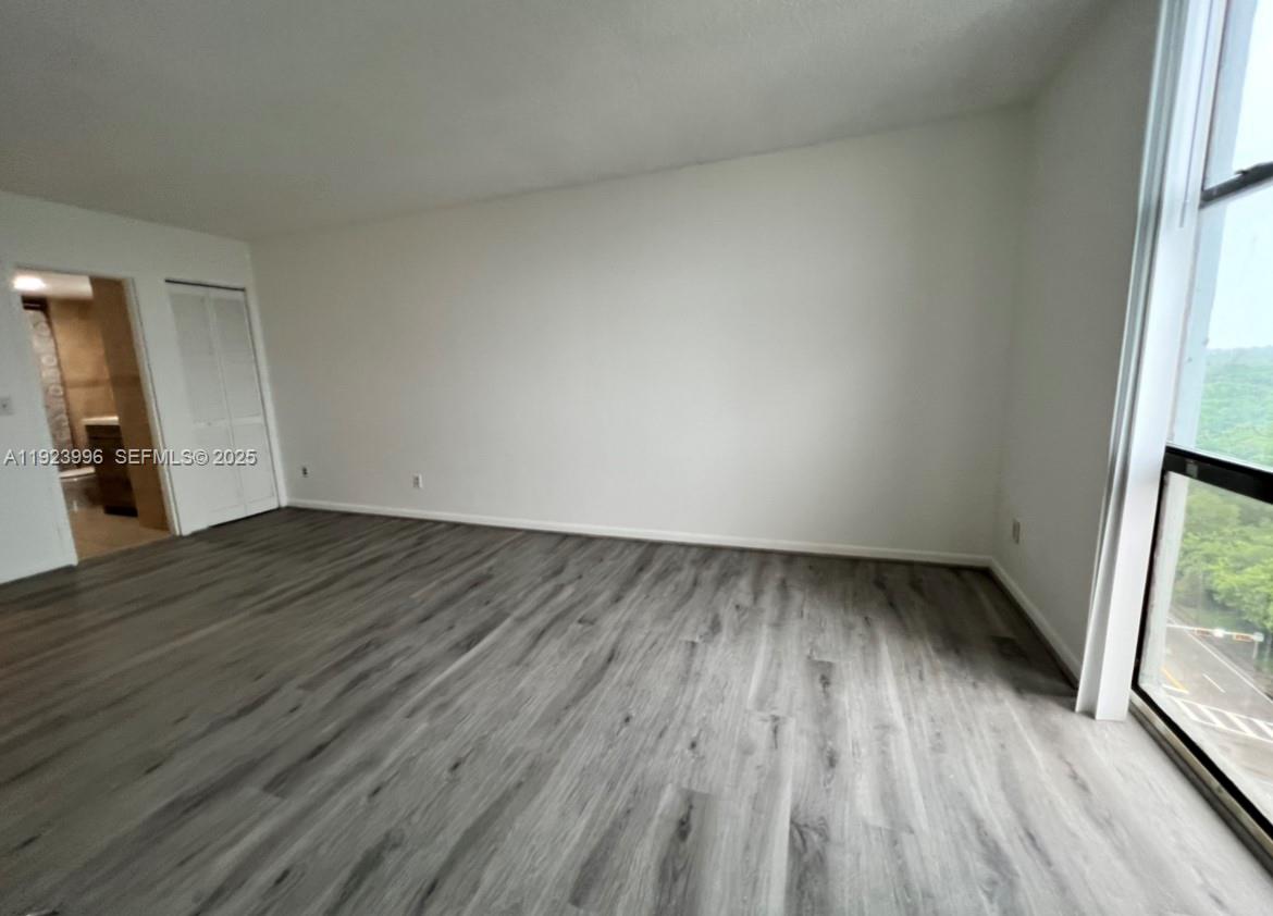 13499 Biscayne Blvd #1205, North Miami FL 33181