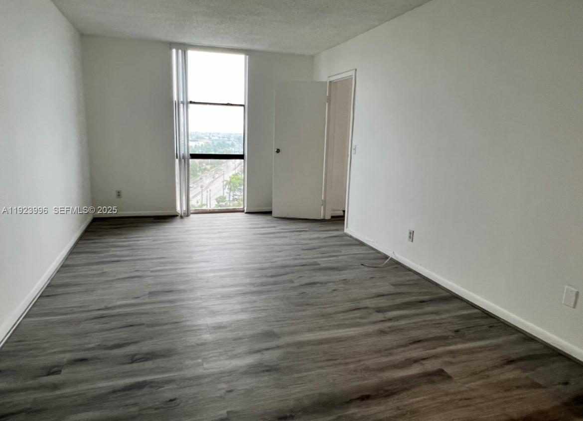 13499 Biscayne Blvd #1205, North Miami FL 33181