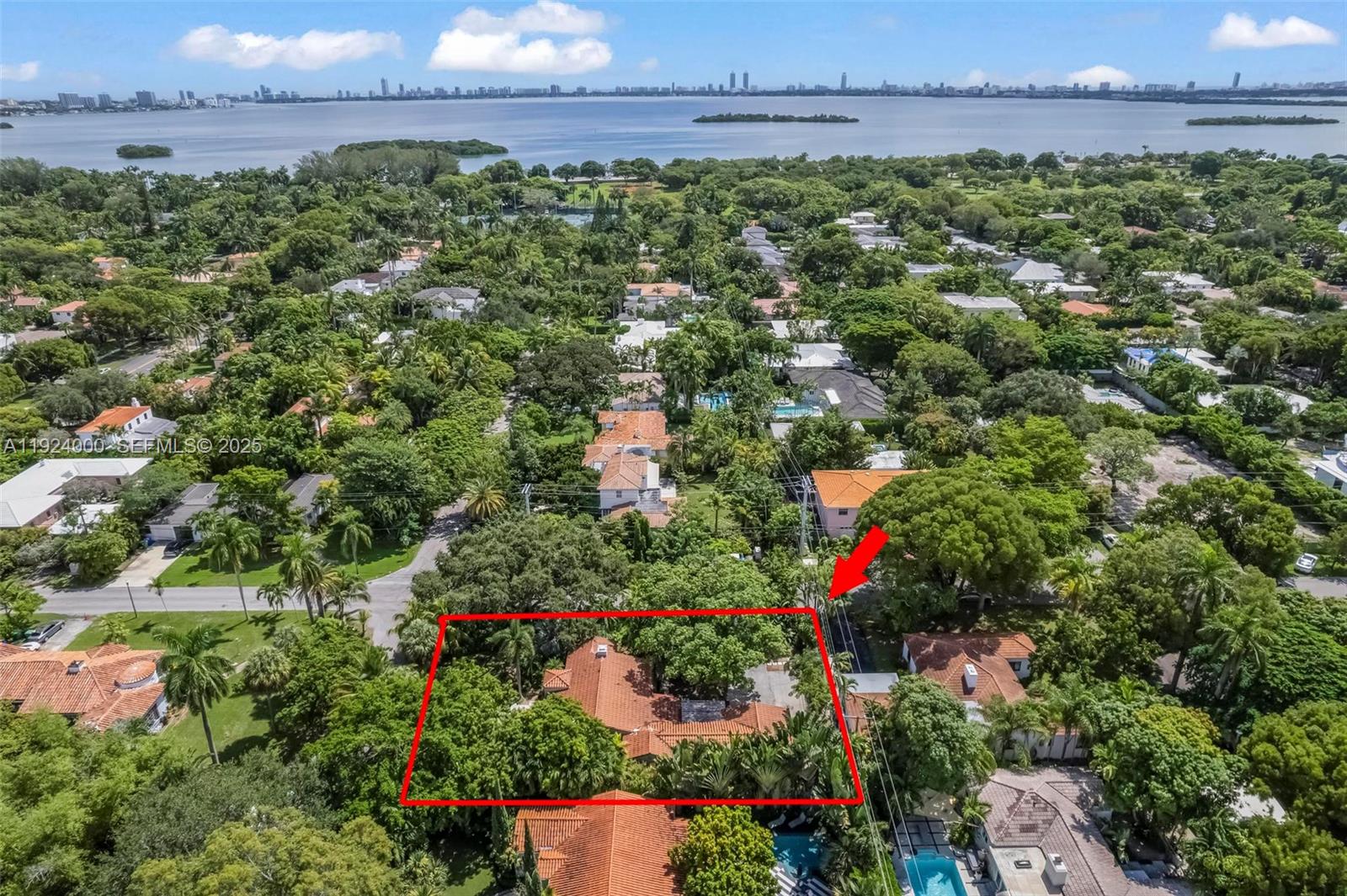 492 NE 55th St, Miami FL 33137
