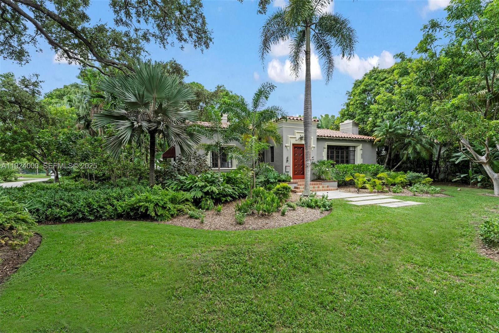 492 NE 55th St, Miami FL 33137