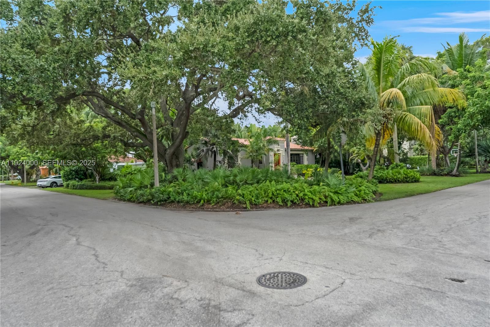 492 NE 55th St, Miami FL 33137