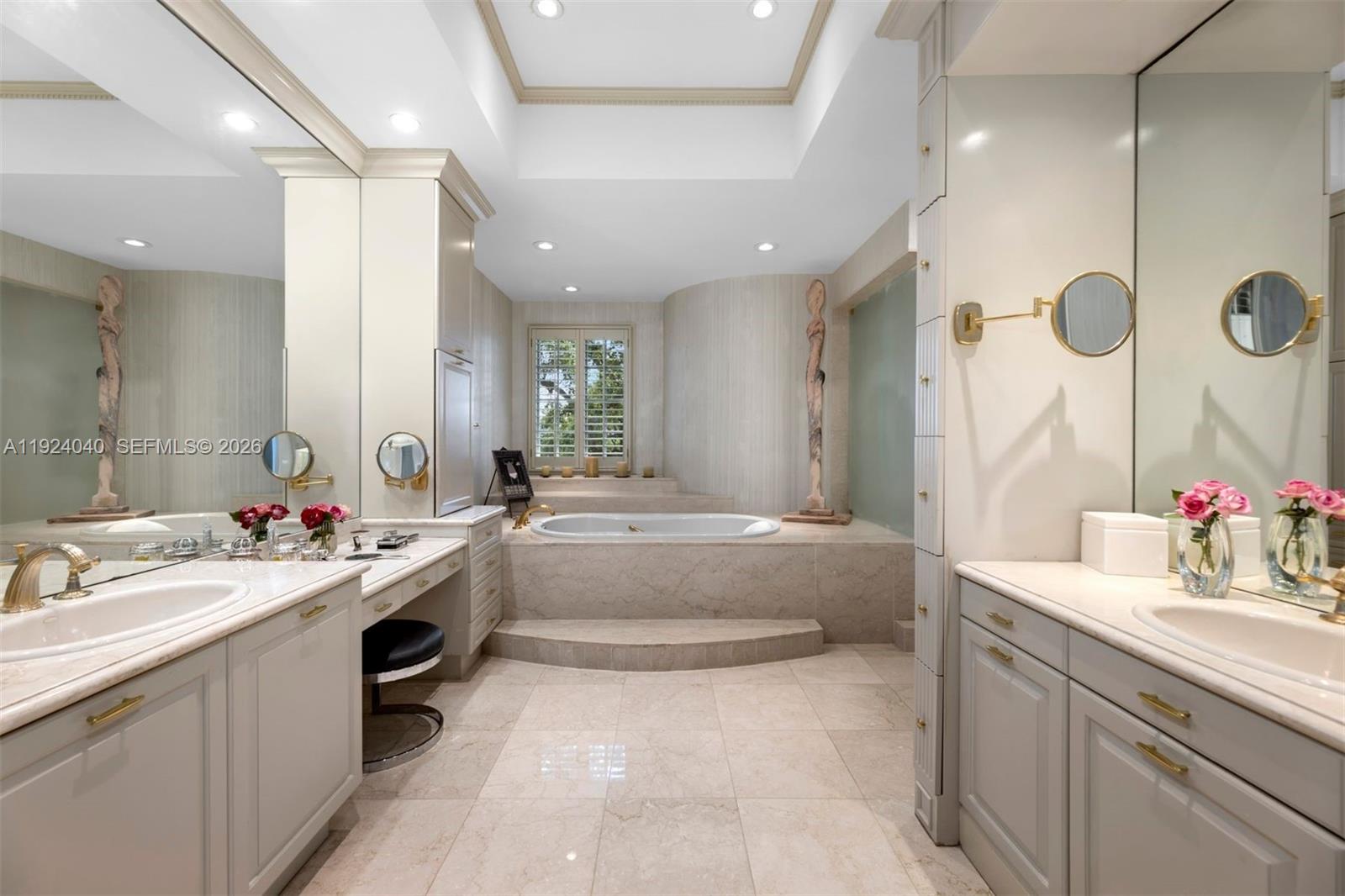 3460 S Moorings Way, Miami FL 33133