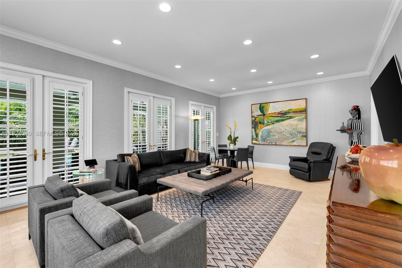3460 S Moorings Way, Miami FL 33133