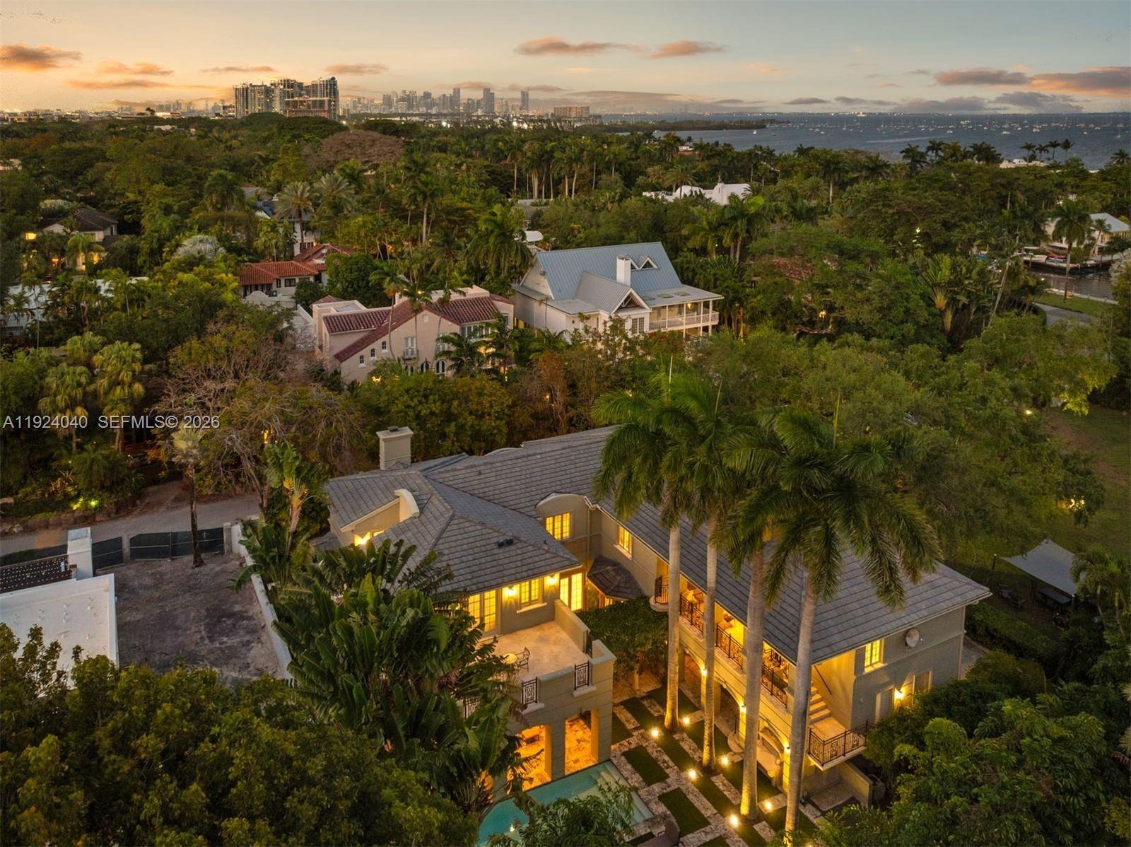 3460 S Moorings Way, Miami FL 33133