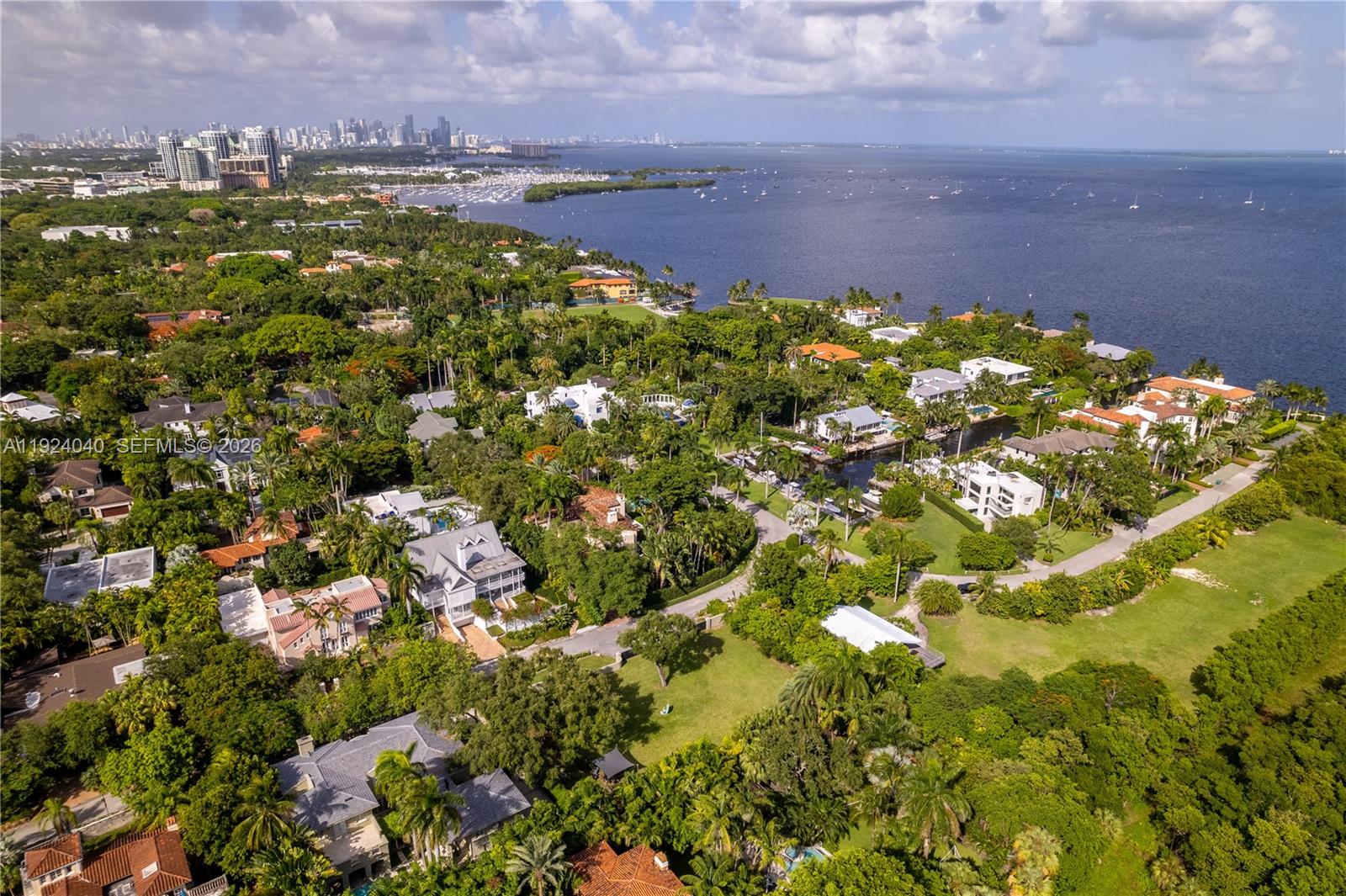 3460 S Moorings Way, Miami FL 33133
